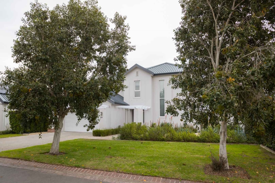 To Let 4 Bedroom Property for Rent in Val De Vie Estate Western Cape